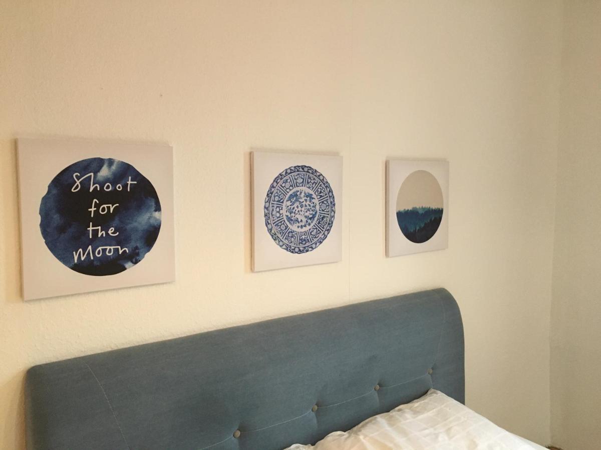 Kreuz! Einfach. Guenstig. Schlafen. Bed and Breakfast Ulm Eksteriør billede