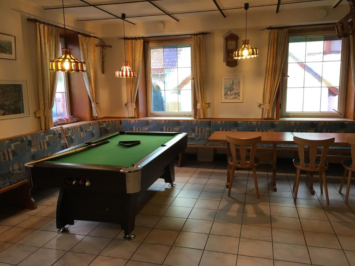 Kreuz! Einfach. Guenstig. Schlafen. Bed and Breakfast Ulm Eksteriør billede