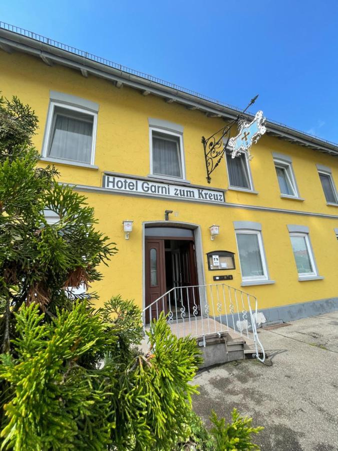 Kreuz! Einfach. Guenstig. Schlafen. Bed and Breakfast Ulm Eksteriør billede